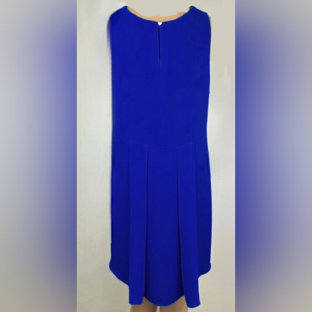 Vince Camuto Blue Sheath Top Sleeveless Crew Neck